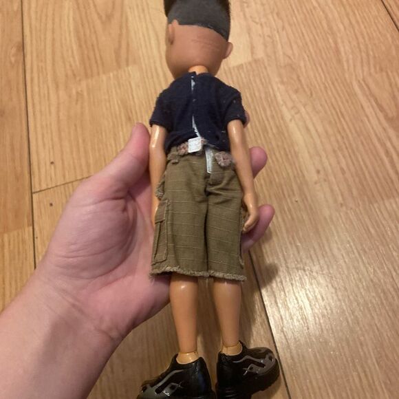 MGA BRATZ BOYZ Boys STEP OFF DYLAN g06 - Picture 2 of 3